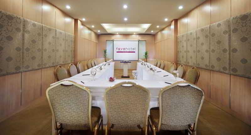 Favehotel Kelapa Gading Jacarta Exterior foto