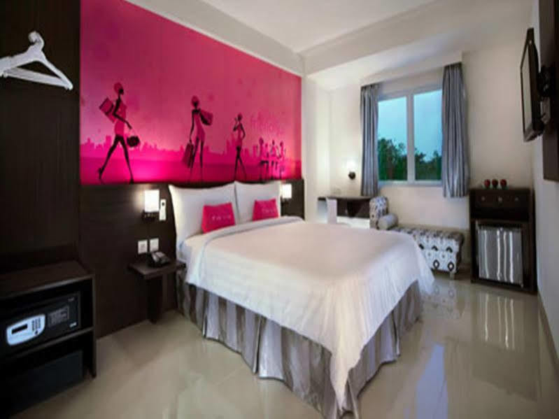 Favehotel Kelapa Gading Jacarta Exterior foto